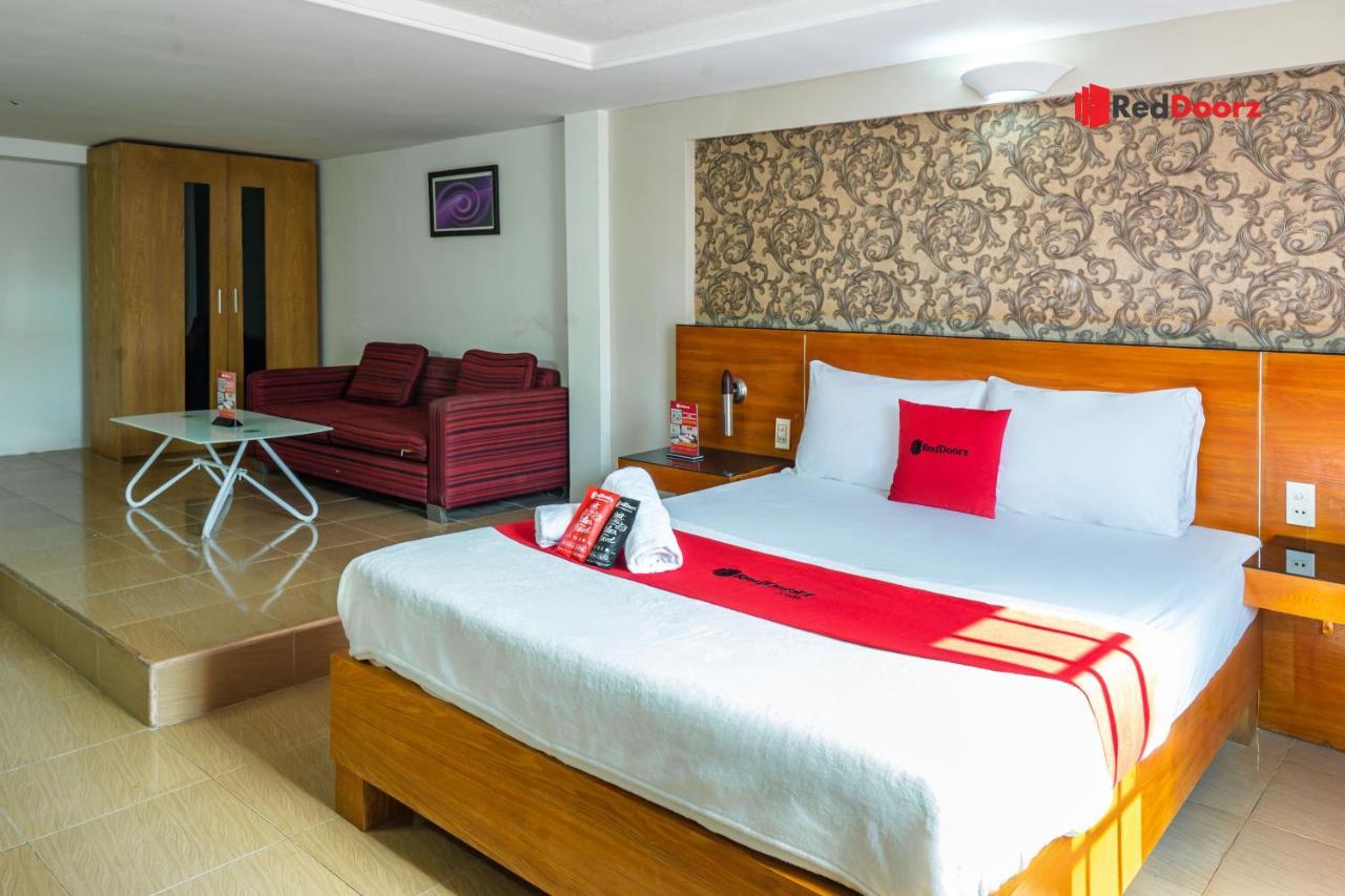 Reddoorz Khoi Nguyen Hotel Ly Chinh Thang Хошимин Экстерьер фото